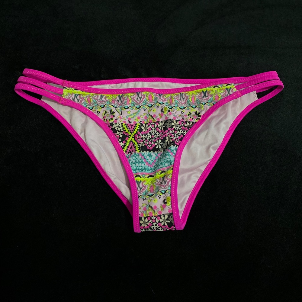Victoria’s Secret Strappy Cheeky Bikini Bottoms
